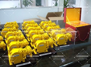 江汉油田四机赛瓦TP400柱塞泵礼品模型：企业优选