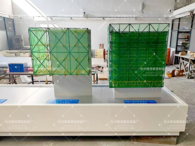 花篮悬挑脚手架模型与装配式铝模爬架模型 (1).jpg