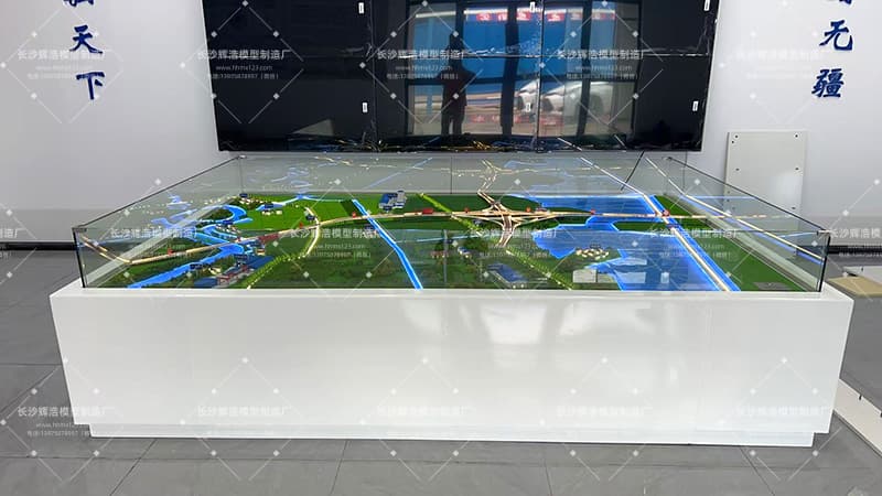 河岭枢纽高速公路沙盘模型 (1).jpg