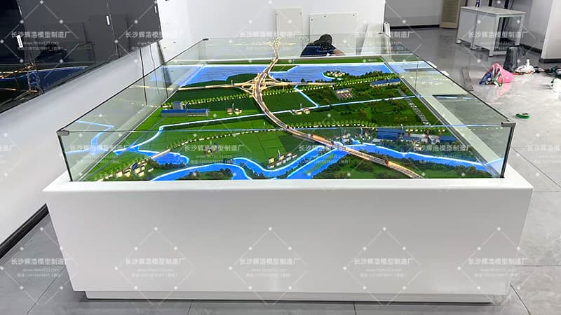 河岭枢纽高速公路沙盘模型 (3).jpg