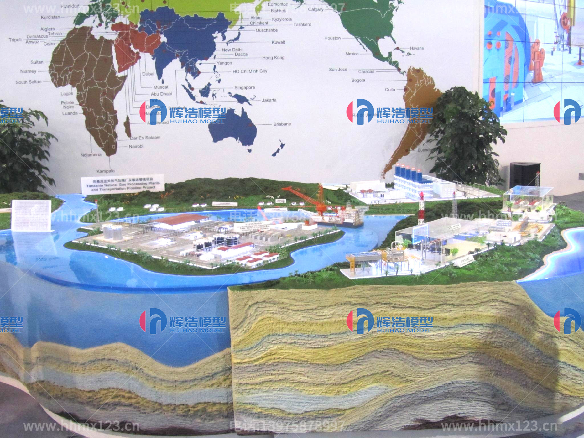 坦桑尼亚：天然气处理厂及输送管线项目沙盘模型2.jpg