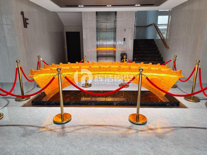 圆满交付，分享一批******次的金属材质钢结构桥梁工程模型